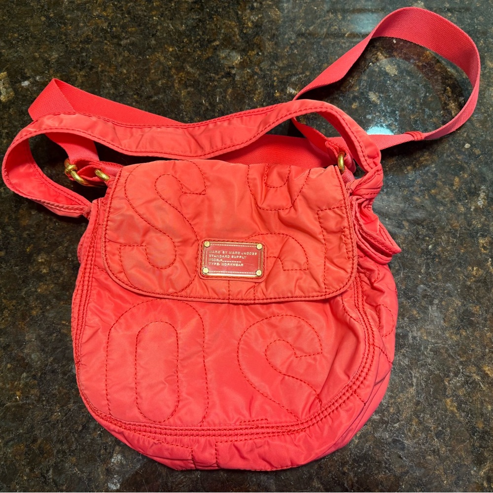 Marc by Marc Jacobs Preppy Natasha Crossbody Shoulder Bag in Bright Pink Y2K